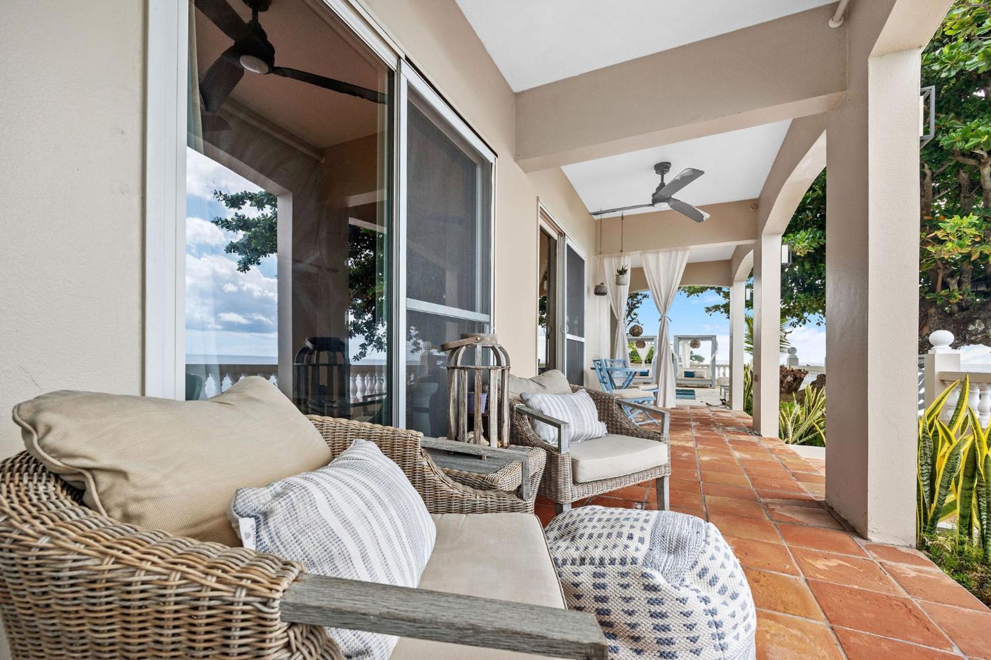 Tres Sirenas Beach Inn Rincon Ngoại thất bức ảnh