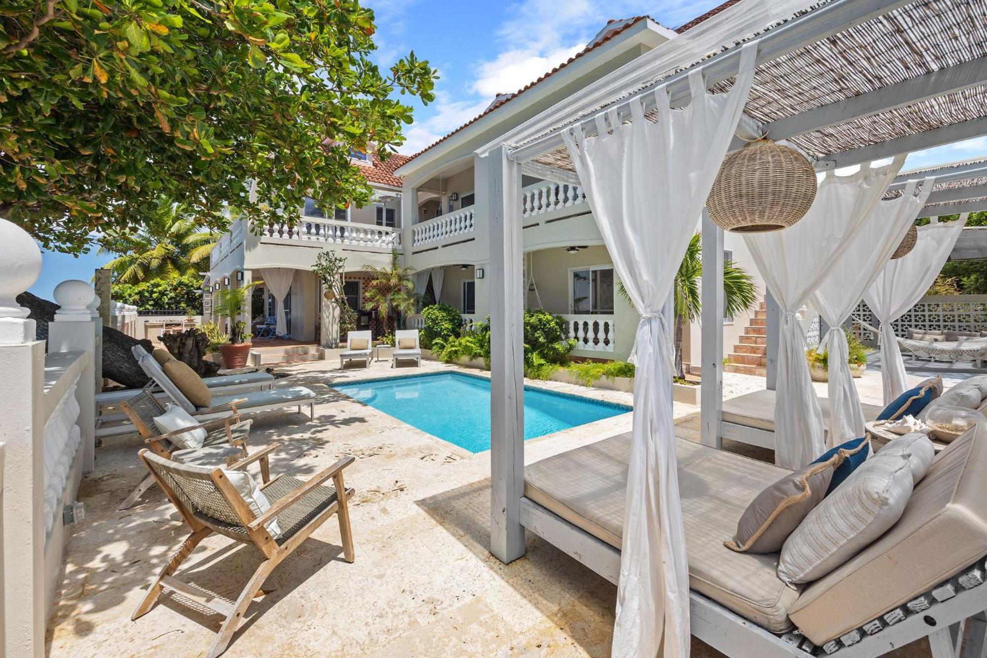 Tres Sirenas Beach Inn Rincon Ngoại thất bức ảnh