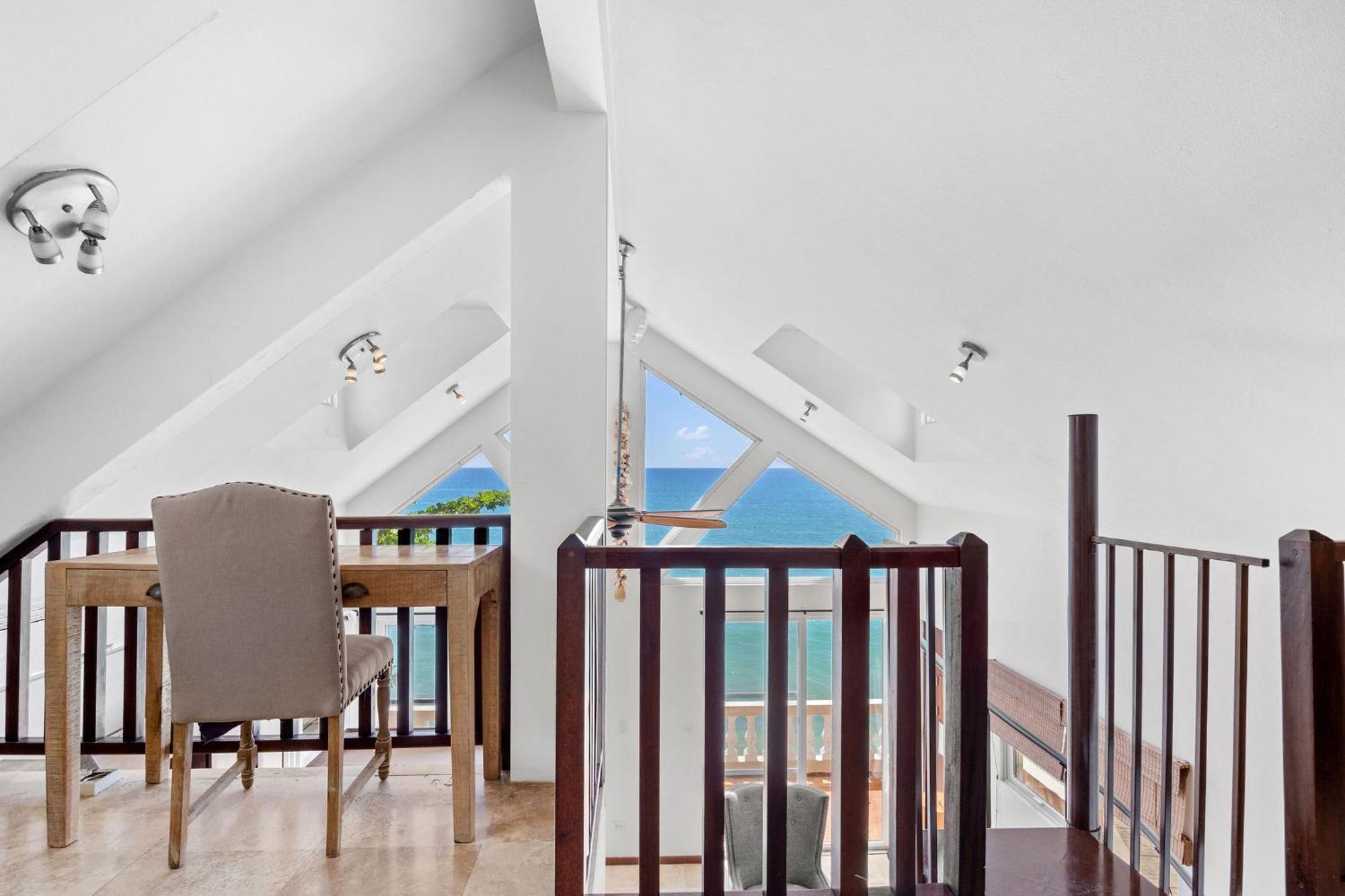 Tres Sirenas Beach Inn Rincon Ngoại thất bức ảnh